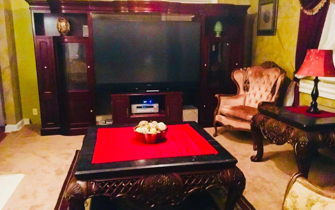 2 Bedroom Sleeps 6 Spacious Luxury Apartment 79 Montgomery Ngoại thất bức ảnh