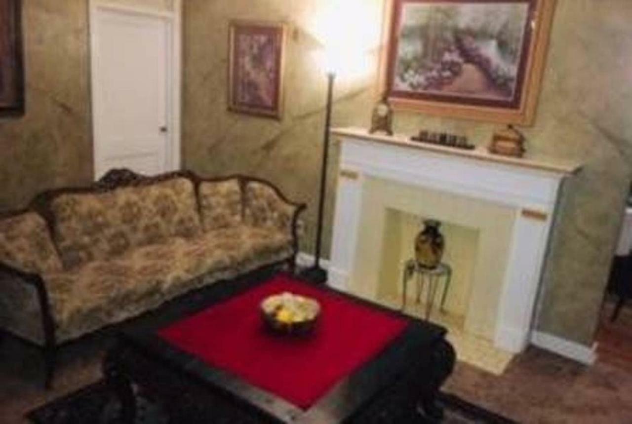 2 Bedroom Sleeps 6 Spacious Luxury Apartment 79 Montgomery Ngoại thất bức ảnh